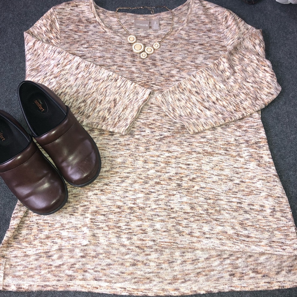 EUC Chico’s3/4 sleeve pullover top.